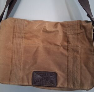 Relic Brown Messenger Bag Vintage Gorpcore Travel Commute Sling Courier